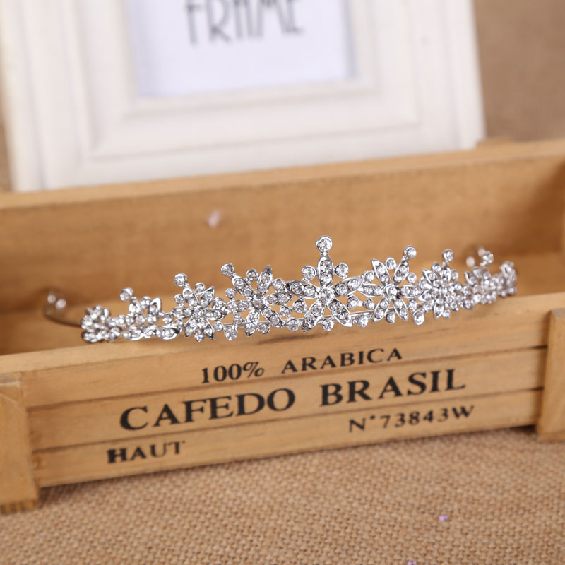 Crystal Wedding Bridal Tiara H - Women Knight Accessories 评论和价格