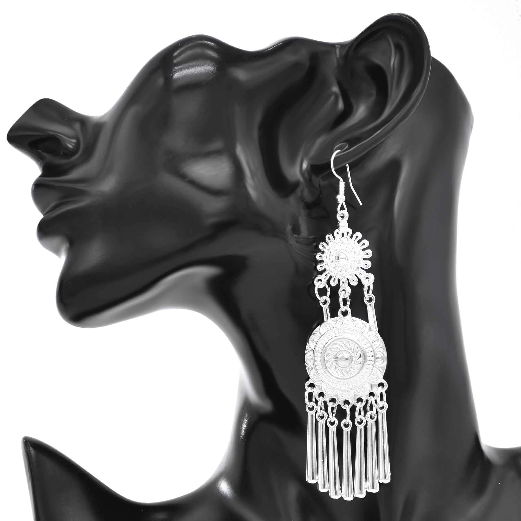 Miao Silvery Alloy Small Horn  - Women Accessories Pakistan 评论和价格