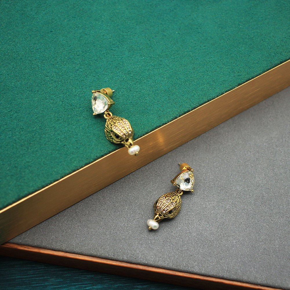 Vintage Eagle Head Stud Earrin - Women'S Eagles Accessories 评论和价格