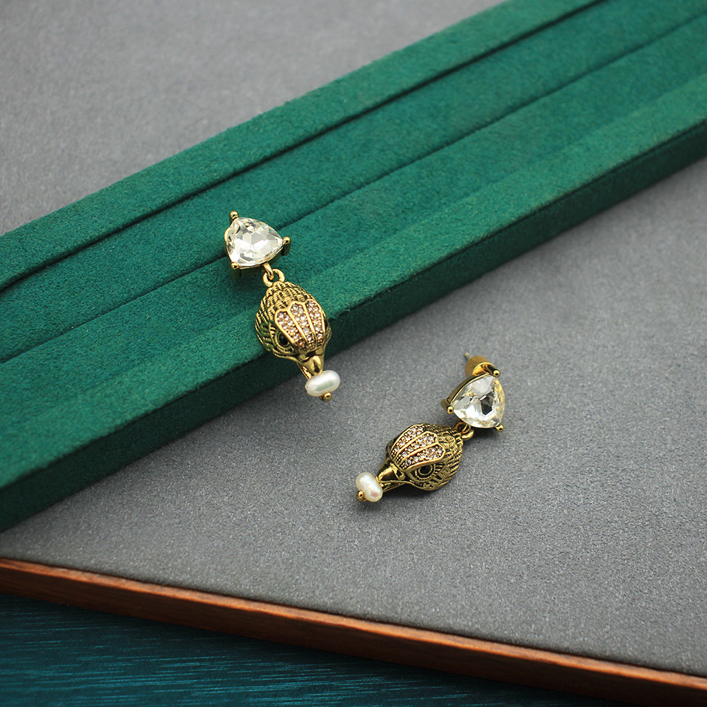 Vintage Eagle Head Stud Earrin - Women'S Eagles Accessories 评论和价格