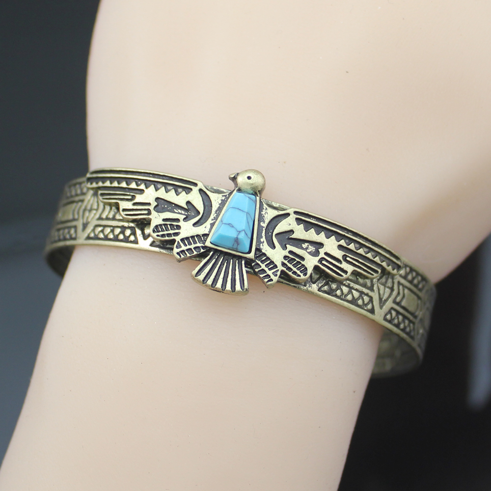 Vintage Gold Silver Plated Tri - Women'S Eagles Accessories 评论和价格